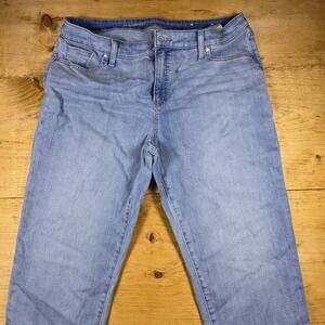 Chico's SO Slimming Girlfriend Slim Leg Ankle Jeans Light Wash‎ Women's Size 16R